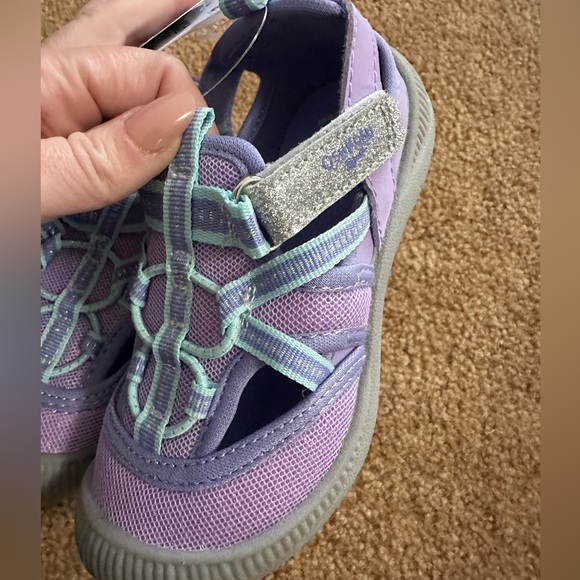 Oshkosh lavender purple bumper toe sneaker sandal - Picture 6 of 10